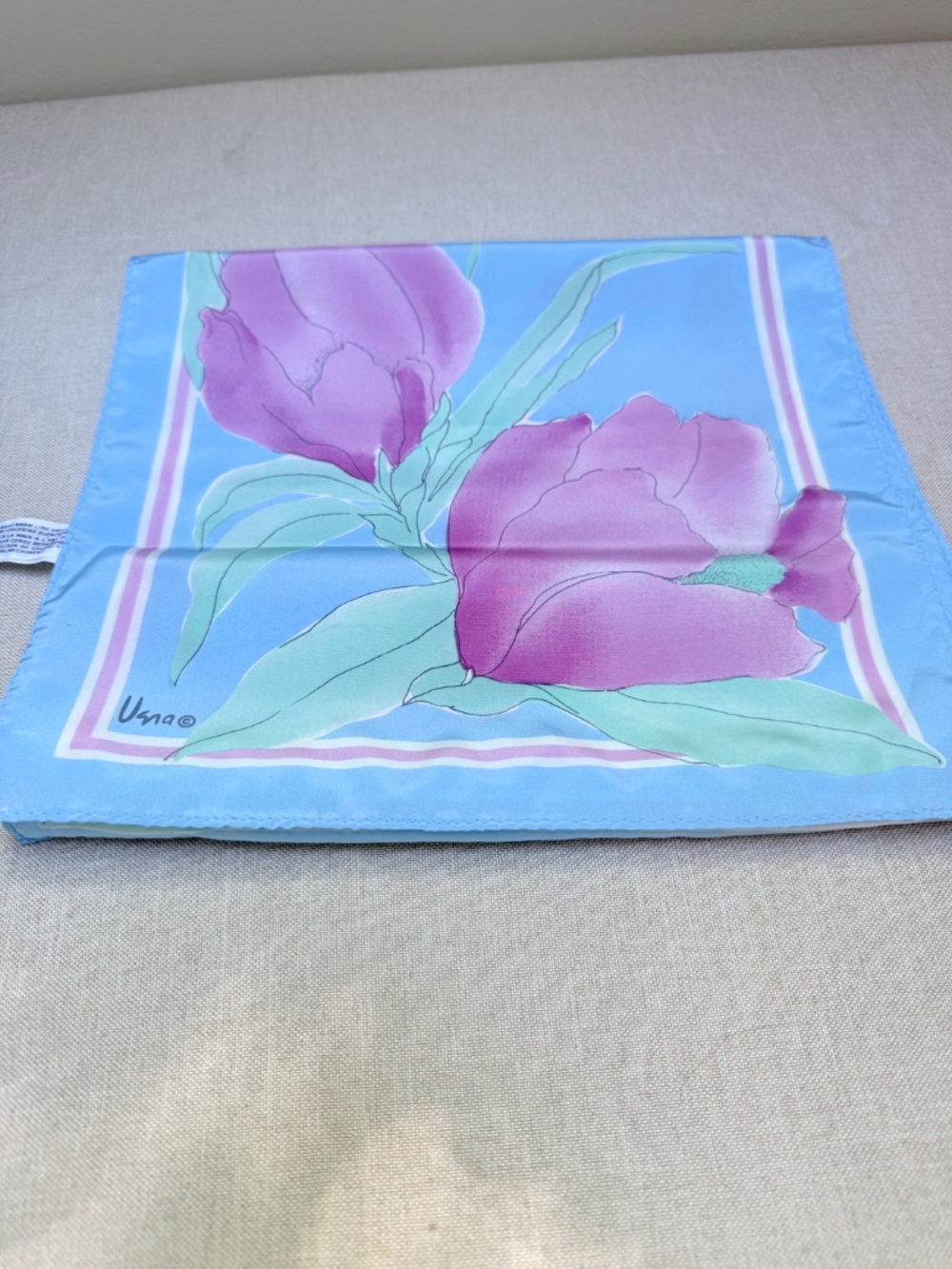 Long Vintage Veresa by Vera Neumann Pastel Tulip Scarf - Picture 5 of 11